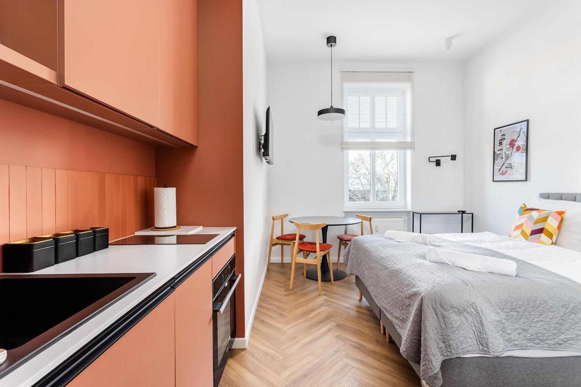 Nowoczesne I Stylowe Studia Very Berry W Poznaniu By Noclegi Renters Poznań Exterior foto