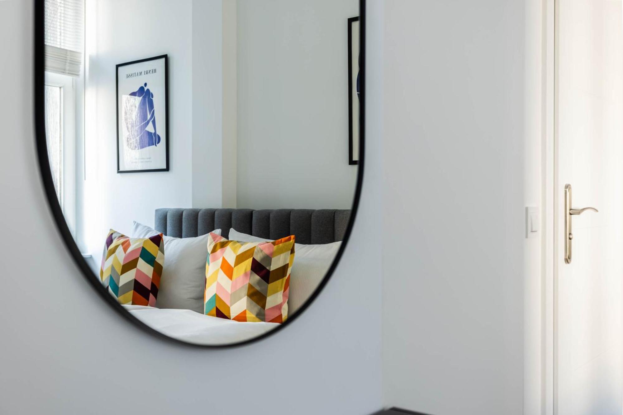 Nowoczesne I Stylowe Studia Very Berry W Poznaniu By Noclegi Renters Poznań Exterior foto