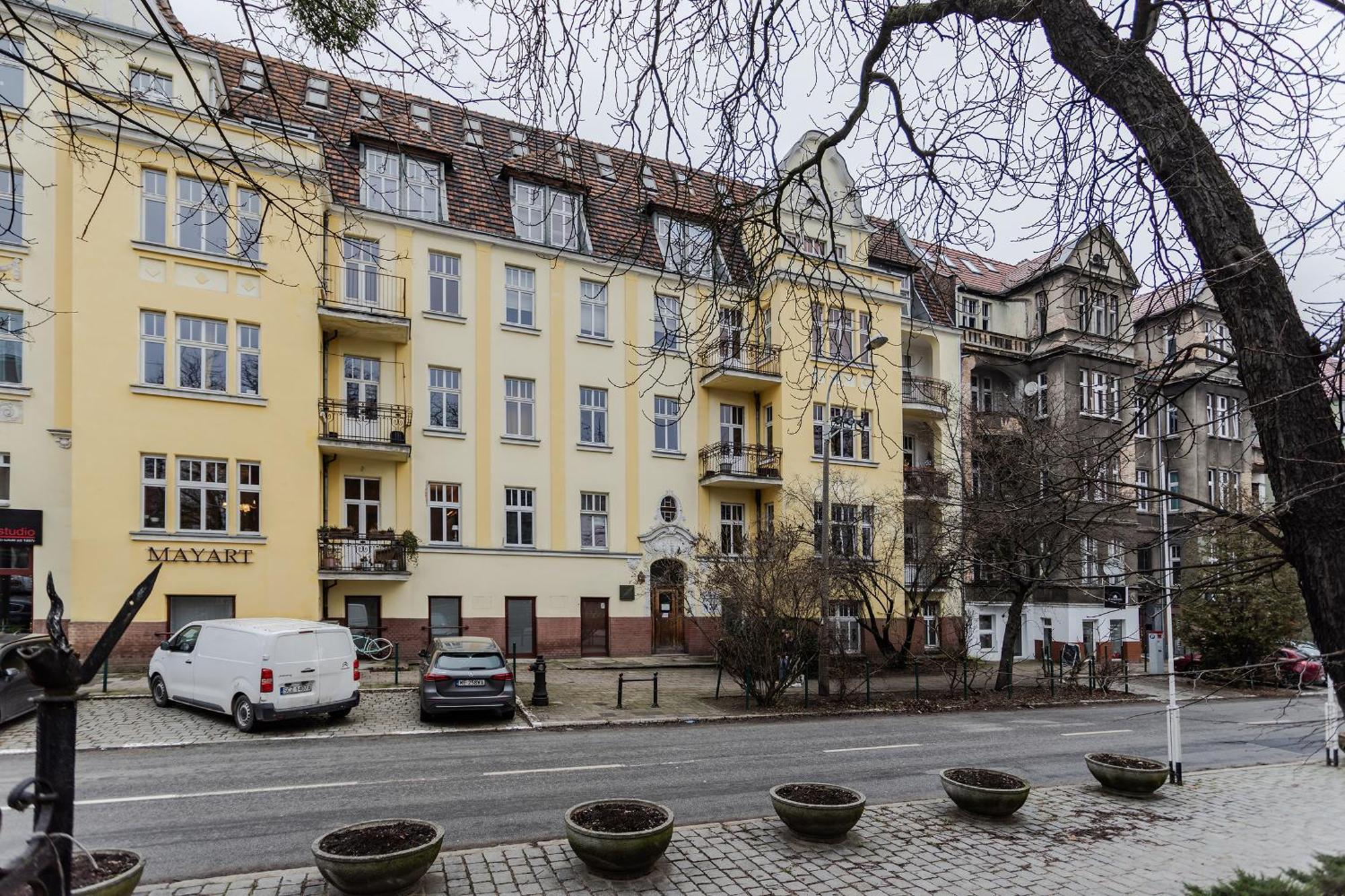 Nowoczesne I Stylowe Studia Very Berry W Poznaniu By Noclegi Renters Poznań Exterior foto